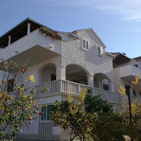 Apartmani Marjana Supetar Exterior foto