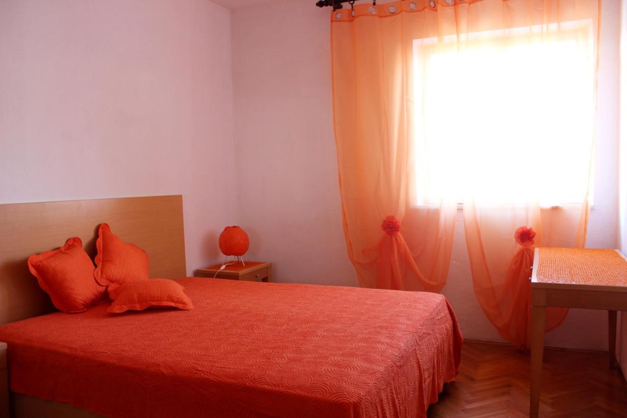 Apartmani Marjana Supetar Exterior foto