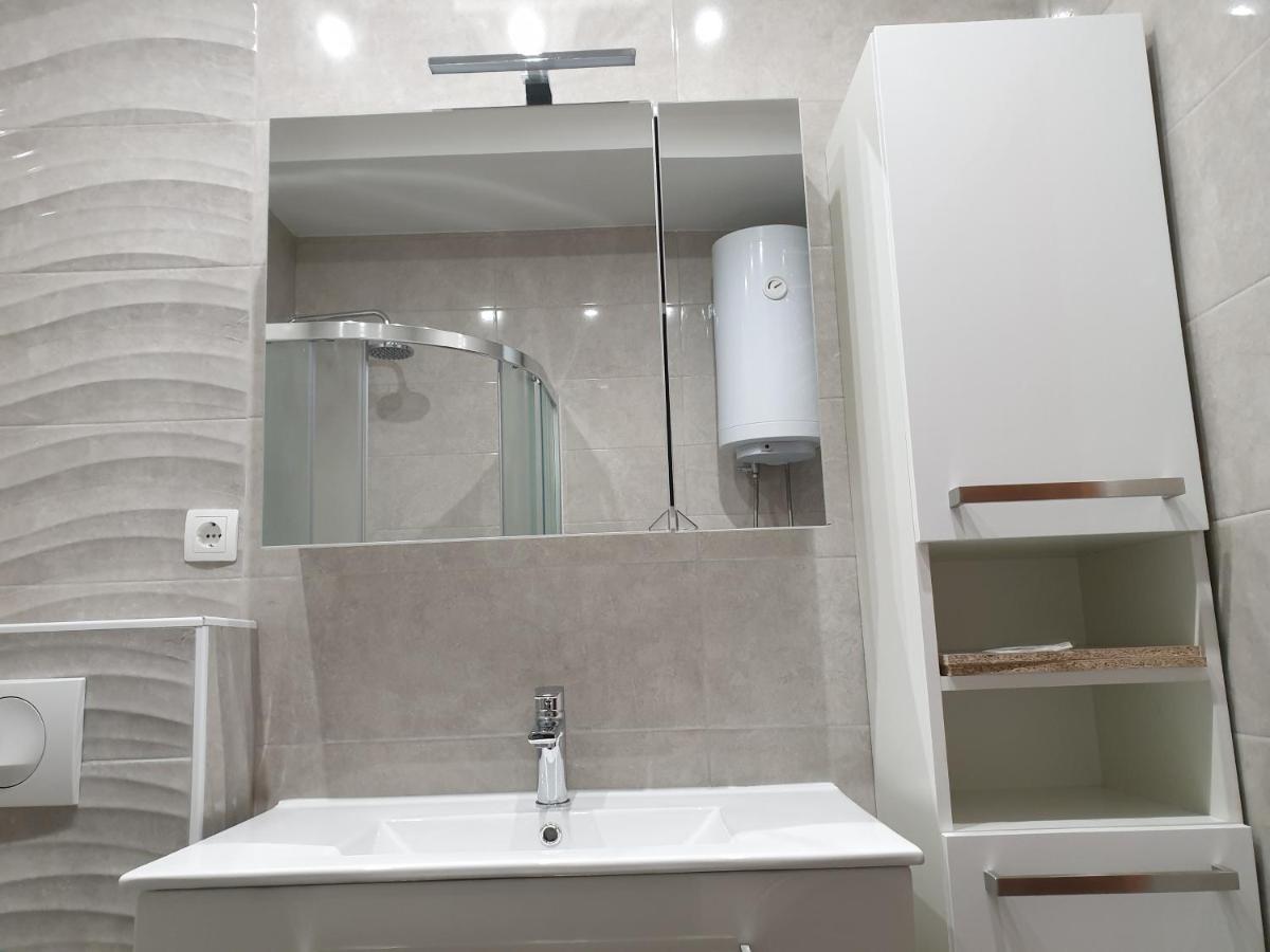 Apartmani Marjana Supetar Exterior foto